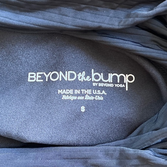 Beyond the Bump by Beyond Yoga Maternity Ombre Leggings Sz S - Picture 5 of 8
